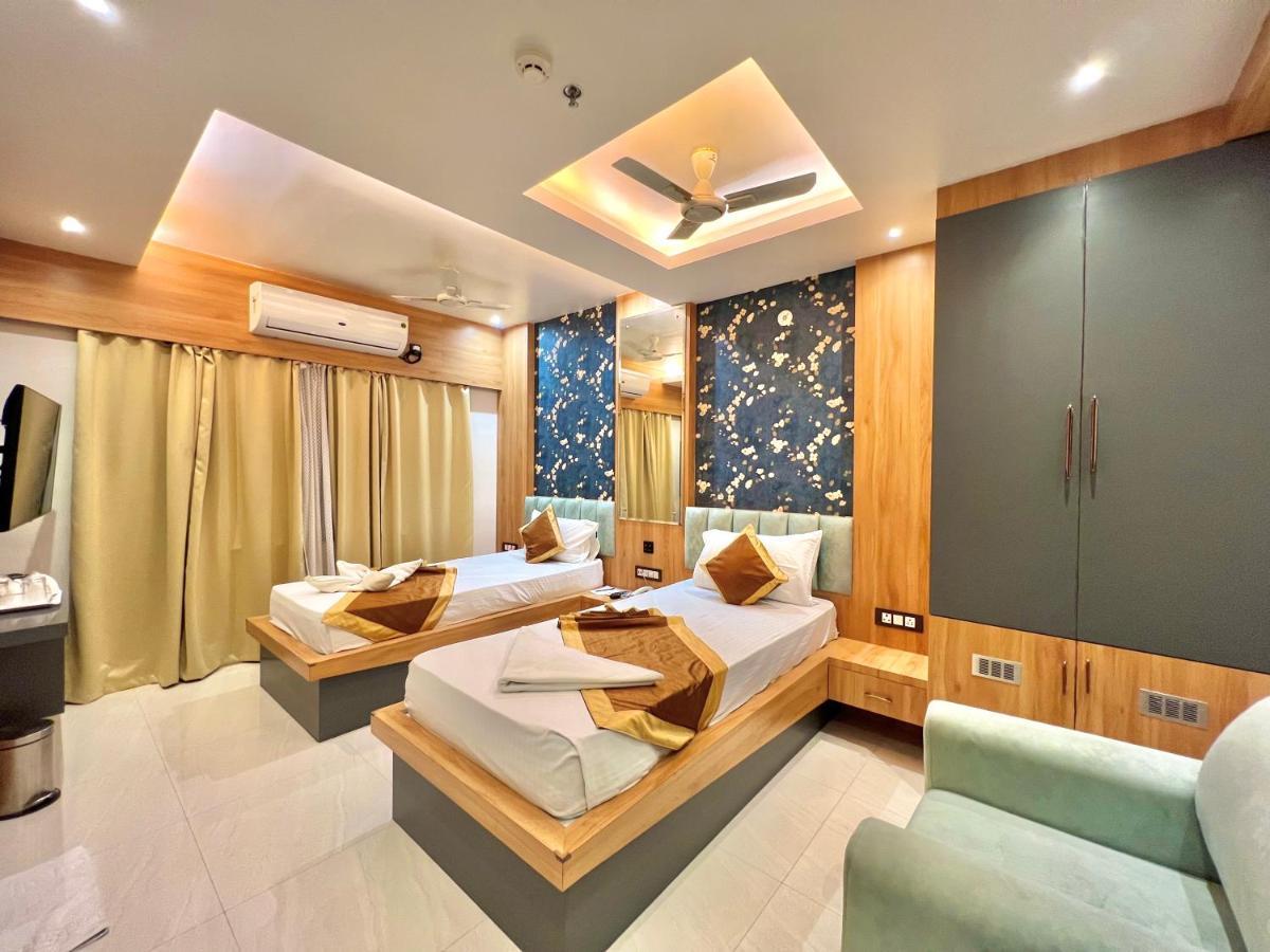 Hotel The Magnum à Deoghar Extérieur photo